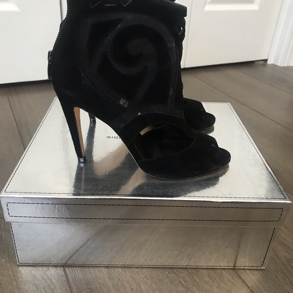 Gorgeous SIGERSON MORRISON bootie heels - Picture 4 of 4